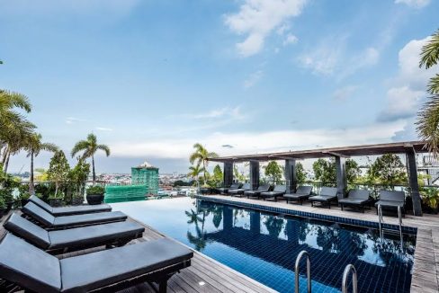 Pool and Gym One Bedroom Apartment for Rent in Tonle Bassac (2)