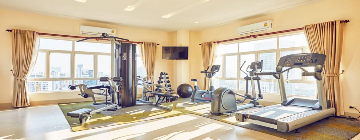 Service Apartment for Rent with Pool and Gym Near Independence Monument (8)