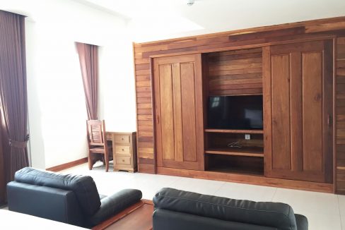 1 Bedroom Apartment for Rent in BKK3 Near Toul Sleng Genocide Museum (5)