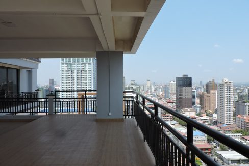 Brand New Whole Building for Rent in BKK1, Good Location for Business (11)