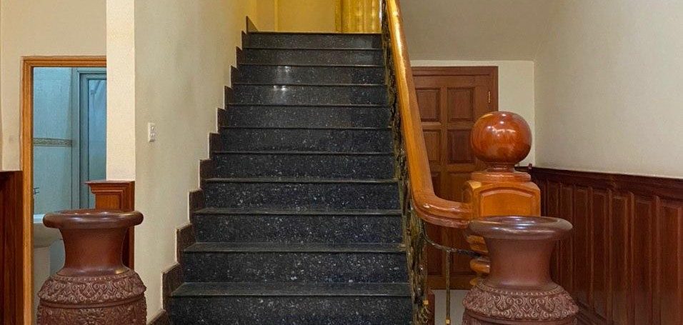 Corner Villa for Sale in Preak Ang (13)