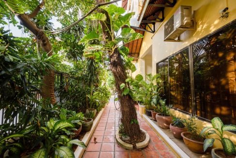 Nice One Bedroom Swimming and Gym Pool Apartment for Rent in Toul Kork (9)