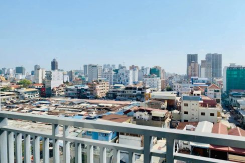 One-bedroom Apartment for rent in Toul Tom Pong II (11)