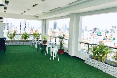 One-bedroom Apartment for rent in Toul Tom Pong II (6)