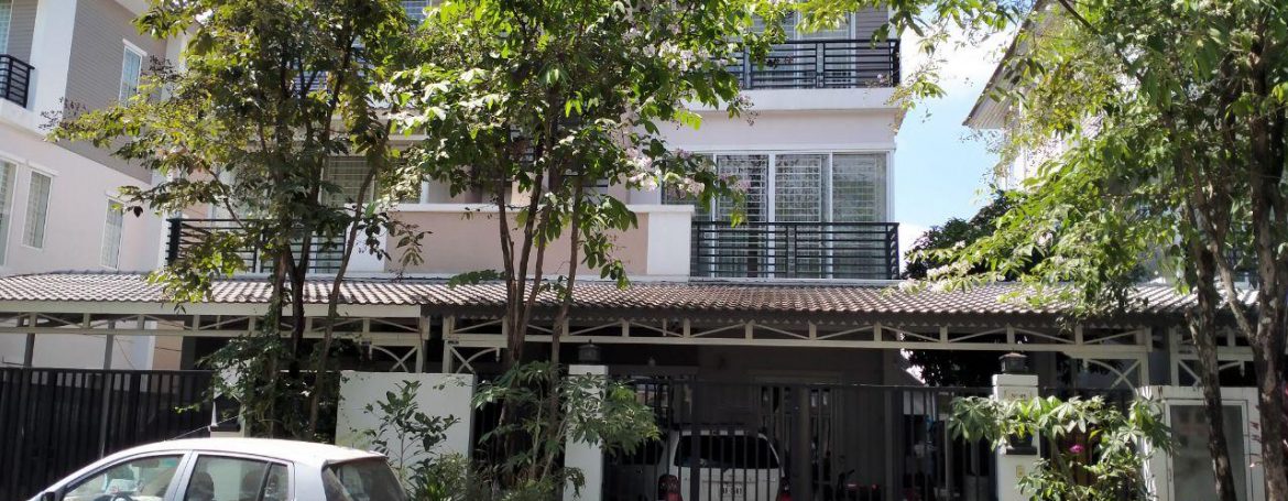 Twin Villa for Sale in Borey Peng Huoth along National Road 1 (1)