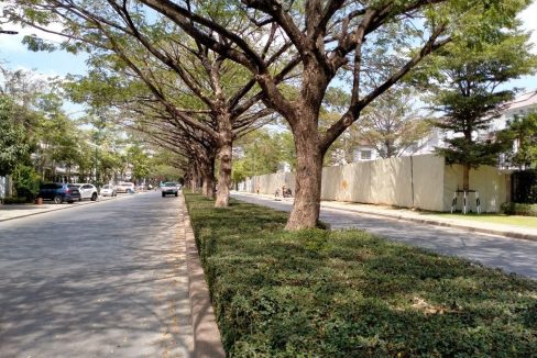 Twin Villa for Sale in Borey Peng Huoth along National Road 1 (3)