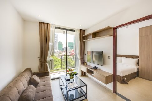 Very Nice Two Bedroom Apartment for Rent in BKK2 Area (3)