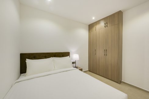 Very Nice Two Bedroom Apartment for Rent in BKK2 Area (9)