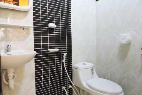 Western Style Apartment for Rent in Tonle Bassac, Near Independence Monument (10)