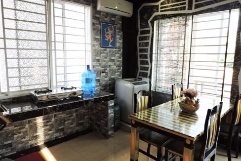Western Style Apartment for Rent in Tonle Bassac, Near Independence Monument (2)