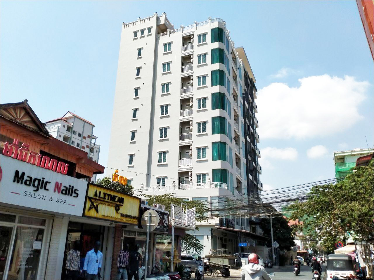 Whole Building for Rent in Toul Tom Pong, Near Russian Market (1)