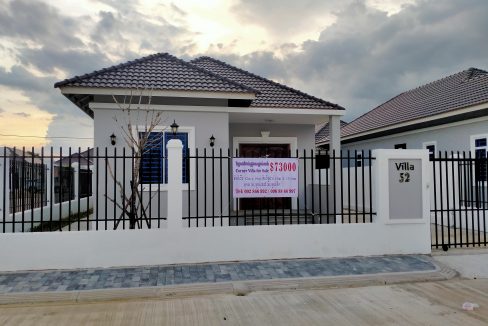 Brand New 3 Bedrooms Villa for Sale in Battambang (18)