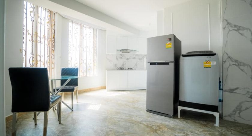 Gym & Pool Two Bedrooms Apartment for Rent in Phsar Daeum Thkov (10)