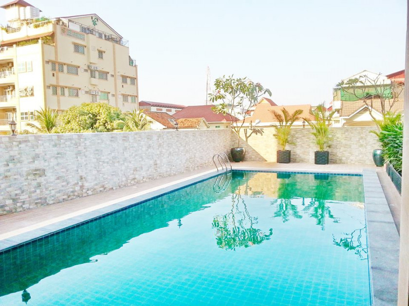 Gym and Pool One Bedroom Apartment for Rent in BKK (1)