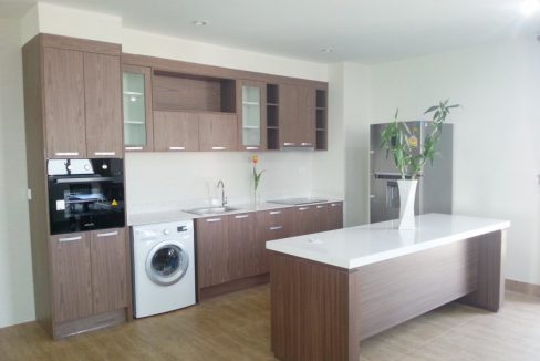 Gym and Pool One Bedroom Apartment for Rent in BKK (4)
