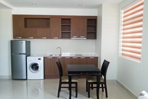 Gym and Pool One Bedroom Apartment for Rent in BKK (5)