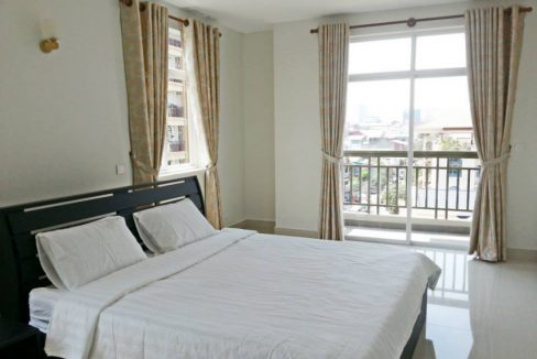Gym and Pool One Bedroom Apartment for Rent in BKK (8)