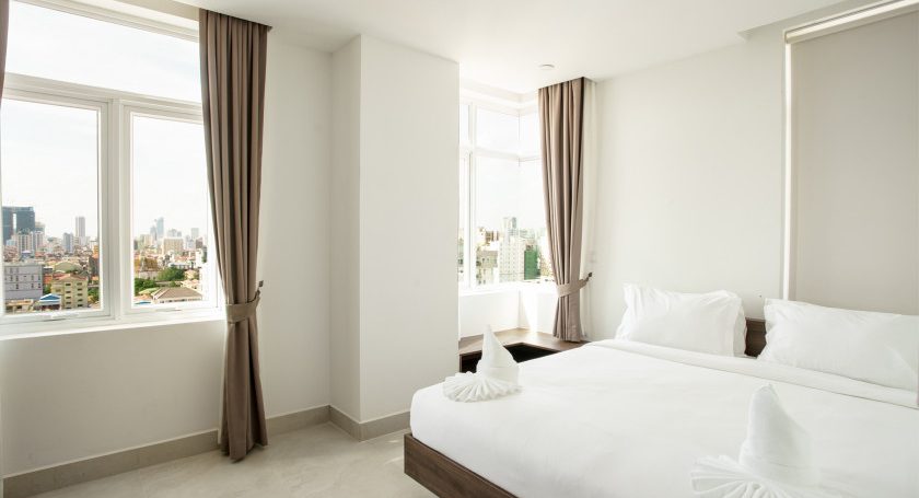 Gym and Pool Two Bedrooms Apartment for Rent in Toul Tom Pung I (5)