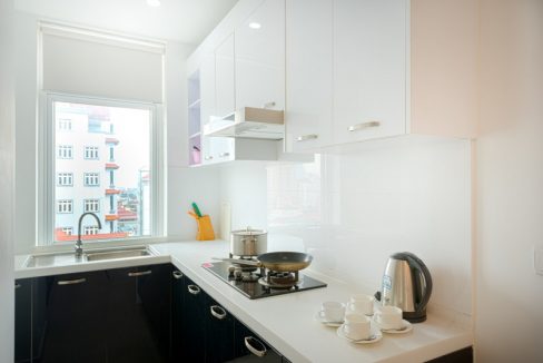 Gym and Pool Two Bedrooms Apartment for Rent in Toul Tom Pung I (6)