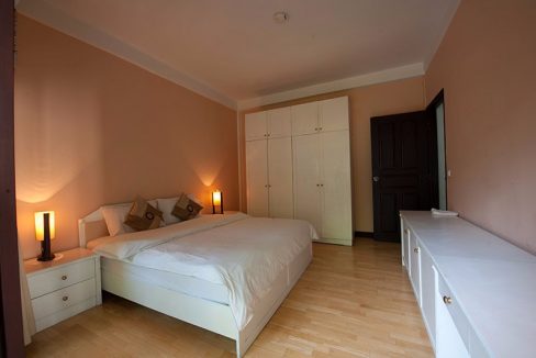 Gym and pool Two bedrooms Apartment for Rent in BKK1 (11)
