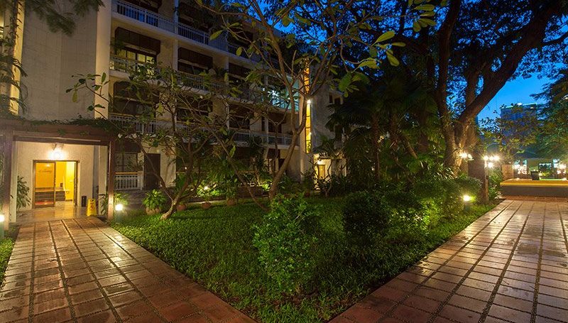 Gym and pool Two bedrooms Apartment for Rent in BKK1 (5)