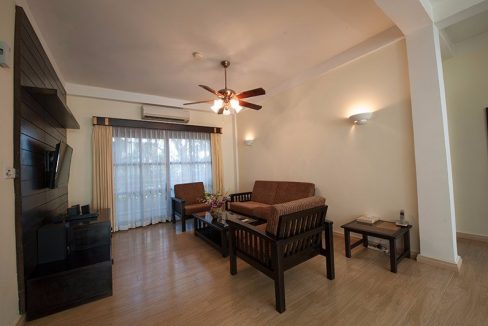 Gym and pool Two bedrooms Apartment for Rent in BKK1 (8)