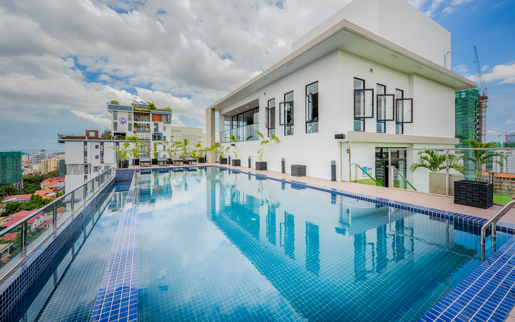 Luxury Gym and Pool One Bedroom Apartment for Rent in BKK (1)