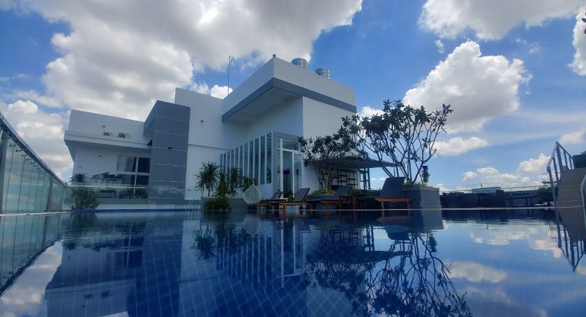 Luxury One Bedroom Apartment for rent in Boeng Tumpun Area (1)