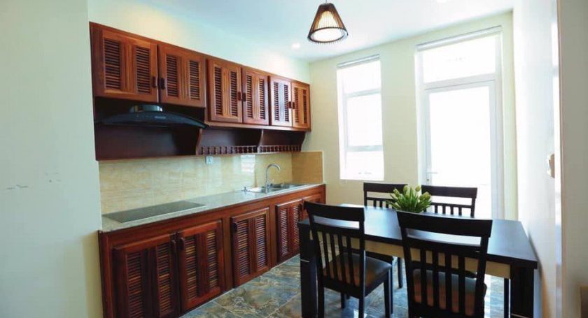 Nice Two Bedrooms Apartment for Rent in Boeng Trabaek (3)