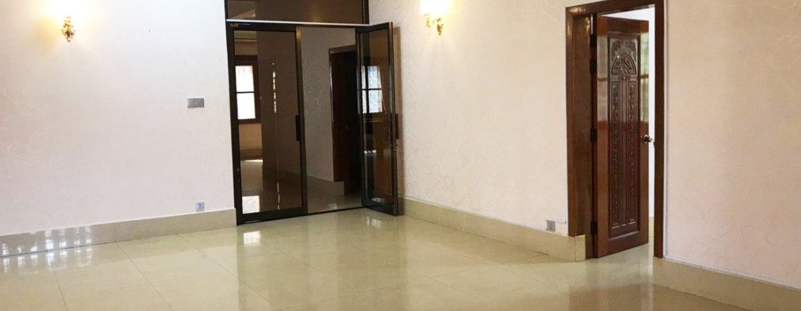 Swimming Pool Villa for Rent in Tonle Bassac (12)