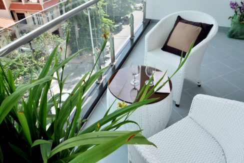 Swimming Pool and Gym Two Bedrooms Apartment for Rent in BKK1 (18)