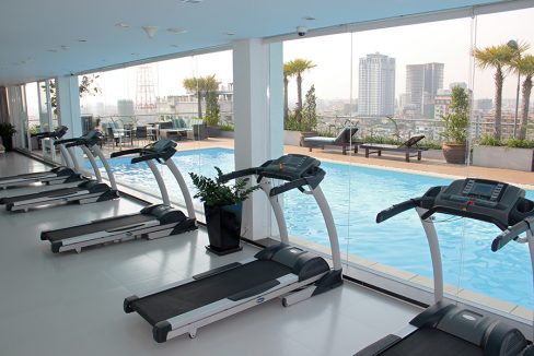 Swimming Pool and Gym Two Bedrooms Apartment for Rent in BKK1 (9)