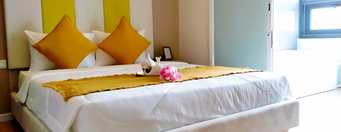 Three Bedrooms Luxury Condo for Sale in Tonle Bassac (10)