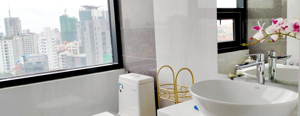 Three Bedrooms Luxury Condo for Sale in Tonle Bassac (12)