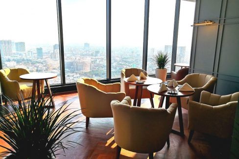 Three Bedrooms Luxury Condo for Sale in Tonle Bassac (17)