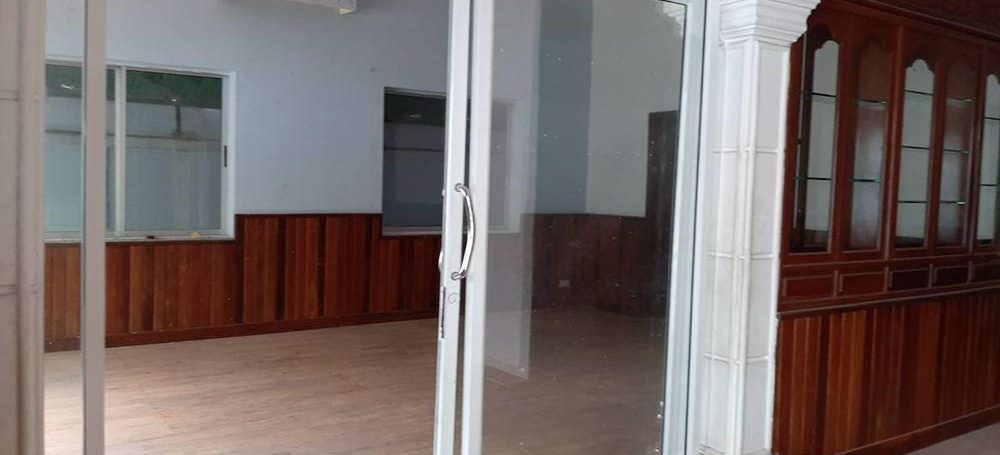 Good Location Villa in BKK1 for Rent is available now (4)