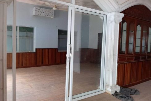 Good Location Villa in BKK1 for Rent is available now (4)
