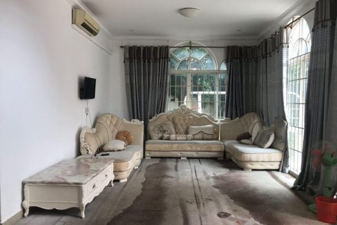 Seven Bedrooms Huge Villa for Rent in Bassac Garden (13)