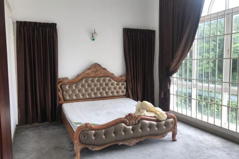 Seven Bedrooms Huge Villa for Rent in Bassac Garden (17)