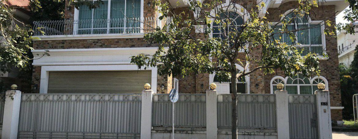 Seven Bedrooms Huge Villa for Rent in Bassac Garden (2)