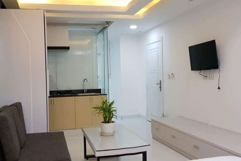 Studio Apartment for Rent in Toul Tom Pung is available now (7)