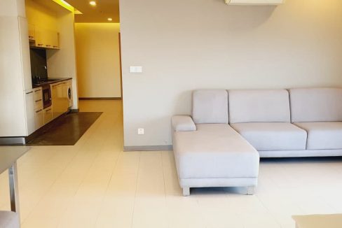 Spacious Bedroom Condominium for rent in Chroy Changvar (4)