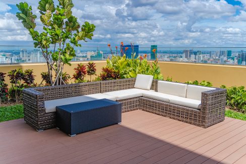 The magnificent villa in the sky for rent near Olympia Stadium (5)