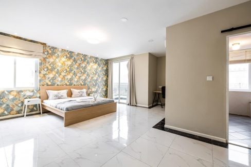 Very Nice Master Bedroom Apartment for rent in BKK1 (2)