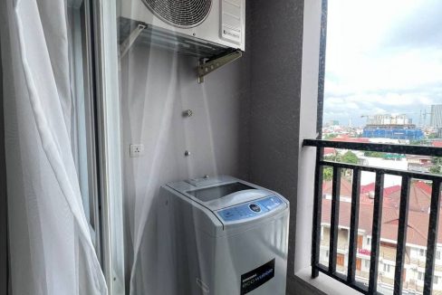 Good Living Studio Condominium for rent in Tuol Kork is available now (9)