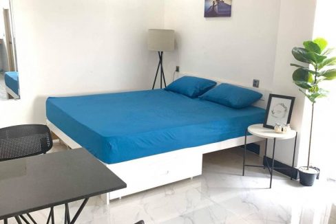 Good Location Service Studio Apartment for rent in Tuol Kork (3)