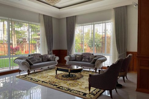 King A Corner Villa For Sale In Borey Peng Huoth Boeng Snor (3)