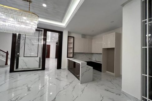 King A Villa For Sale In Borey Peng Huoth Boeng Snor Eco Melody (7)