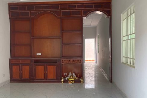 Link Villa for Urgent Sale Nearly by Tol Pongro Makert (4)