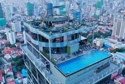Luxury 2 Bedrooms Cndo Unite for rent in front of AEON Mall 1 – Tonle Bassac (12)
